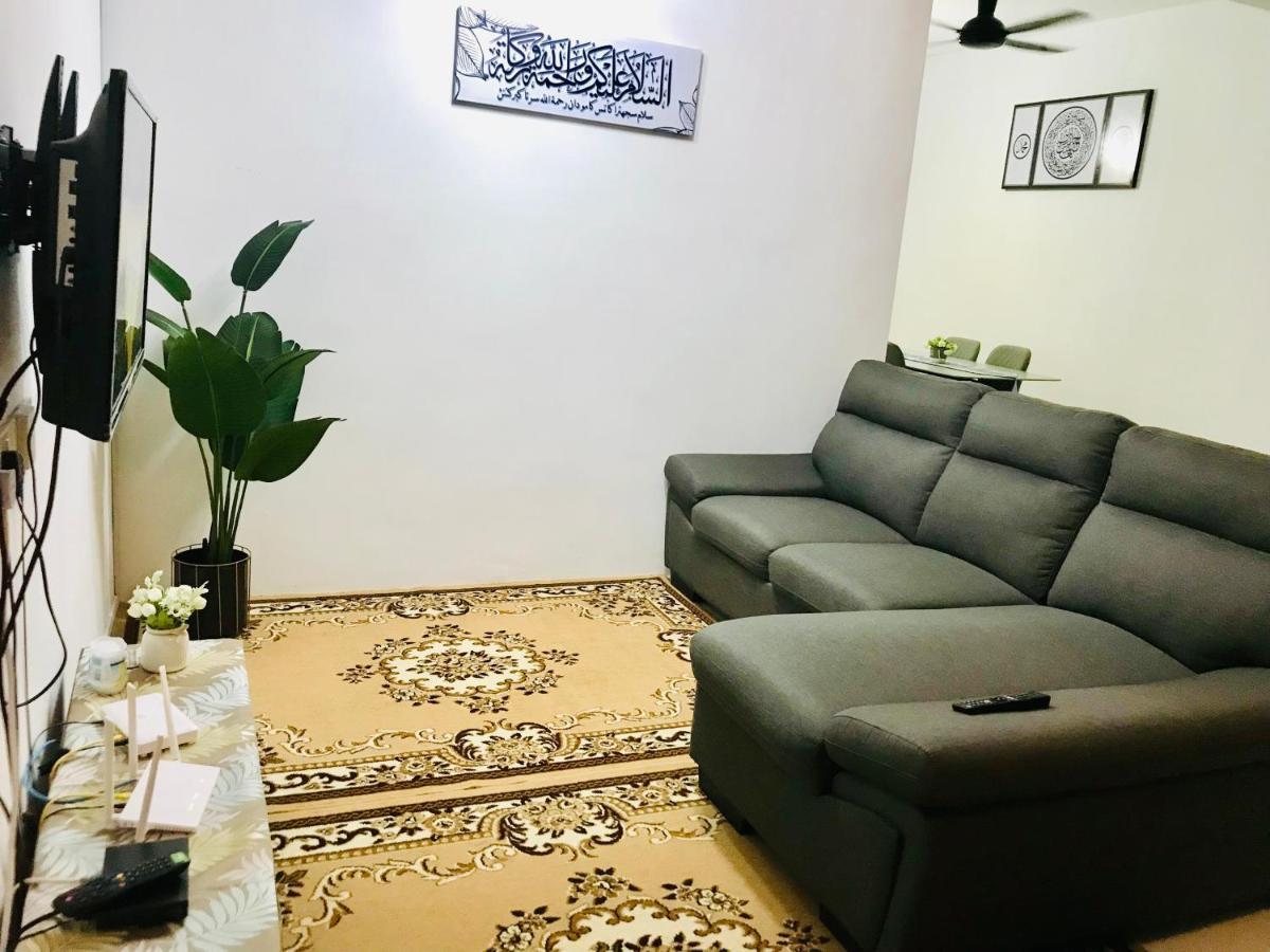 Chempaka Homestay سيري إسكندر المظهر الخارجي الصورة